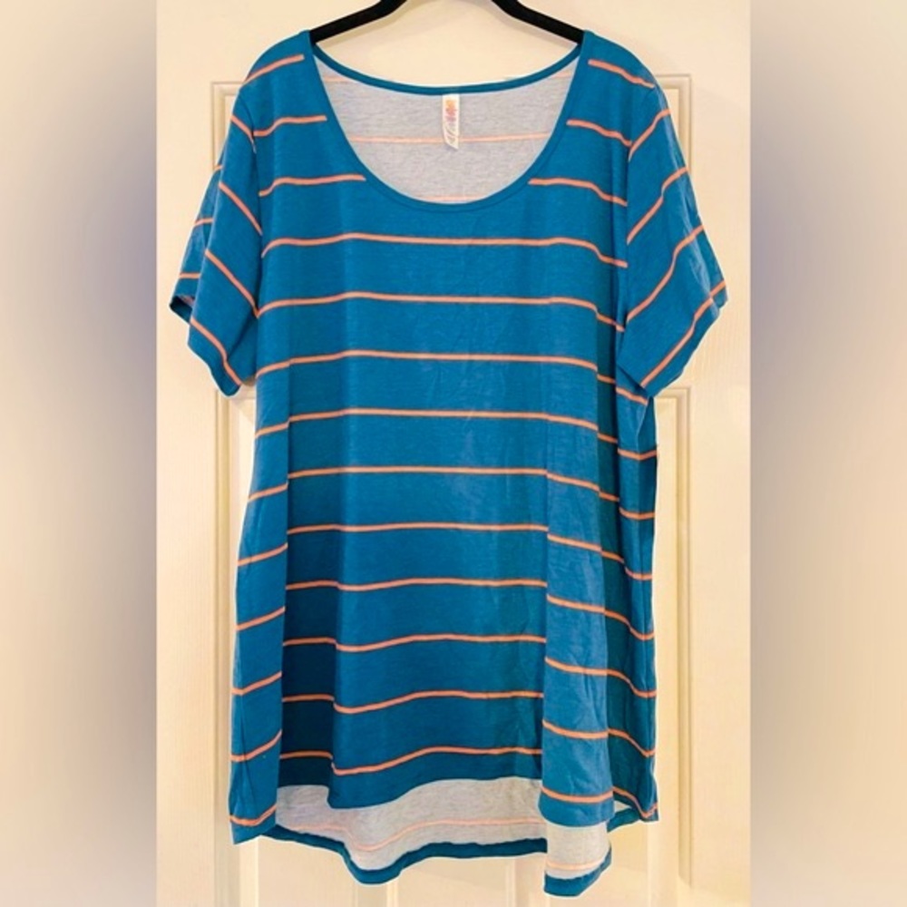 LuLaRoe women’s 3XL Classic Tee!